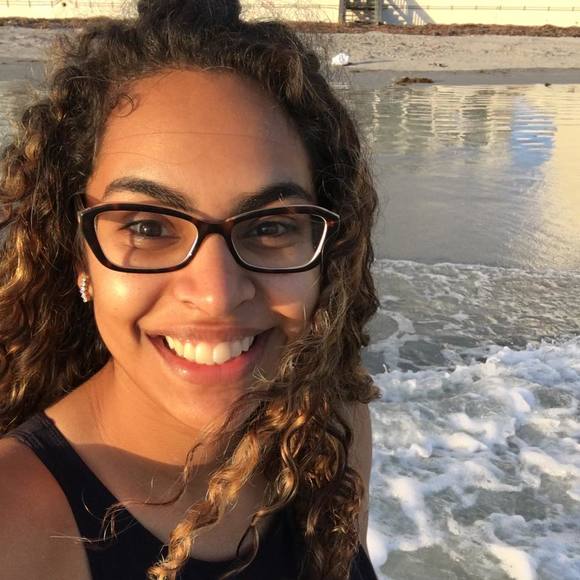 Meet the Posher Other - Meet your Posher, Samantha